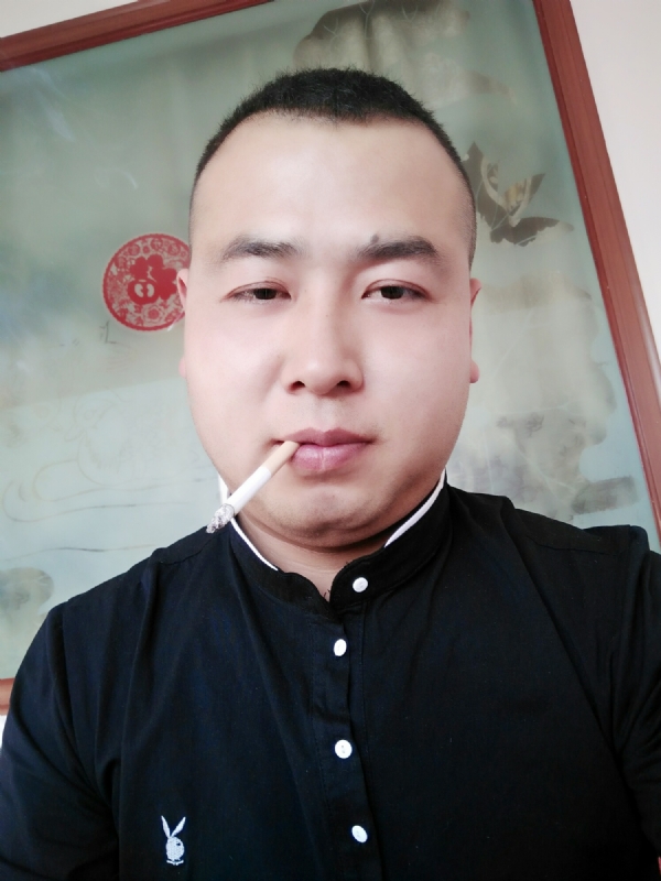 贰爺的第一张照片--新疆中老年相亲网
