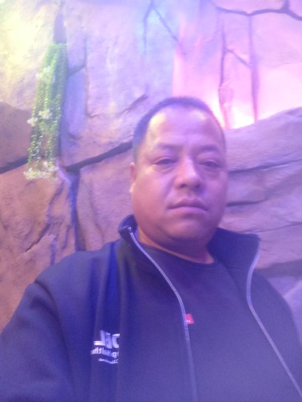 闯王的第一张照片--新疆中老年相亲网