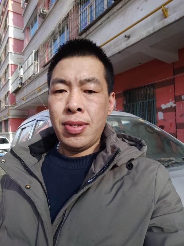 华哥的第一张照片--新疆中老年相亲网