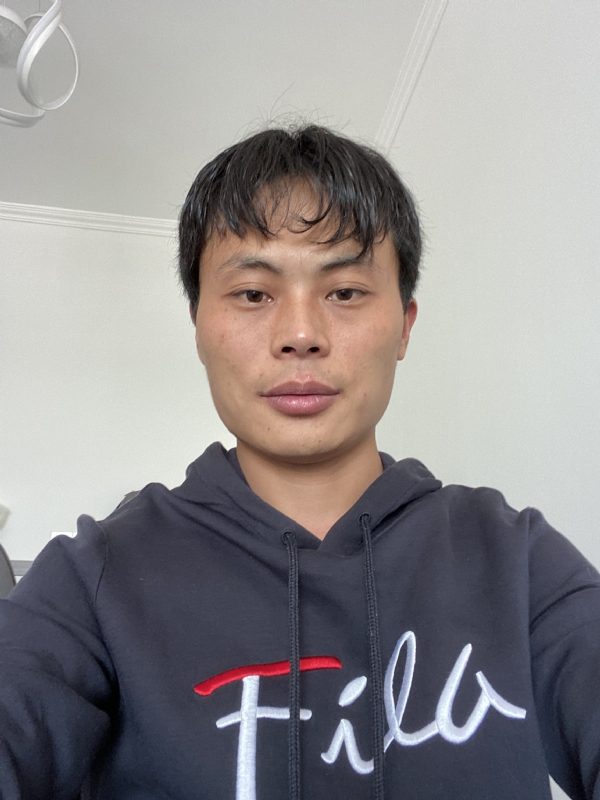 寒漠的第一张照片--新疆中老年相亲网