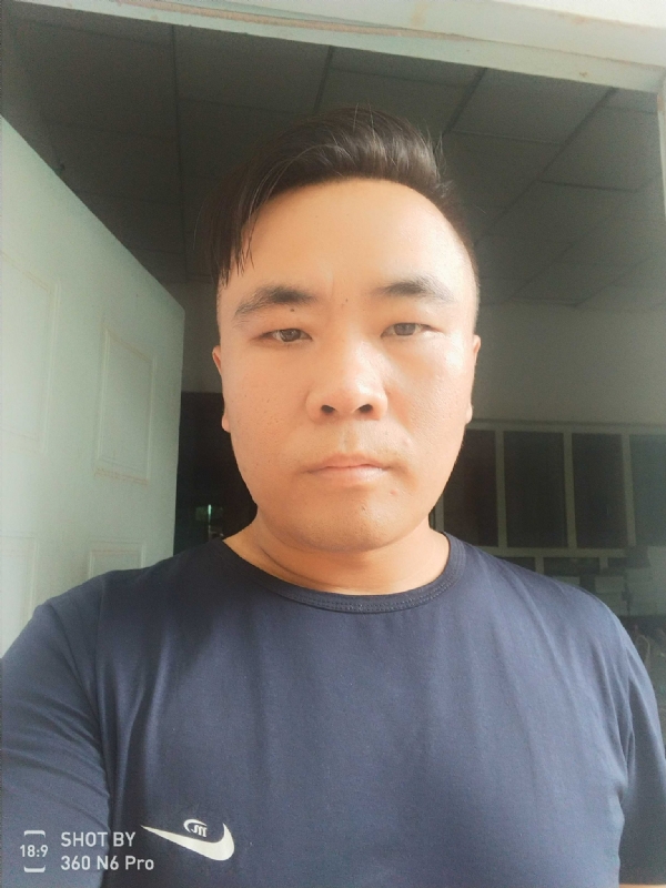 云的第一张照片--新疆中老年相亲网